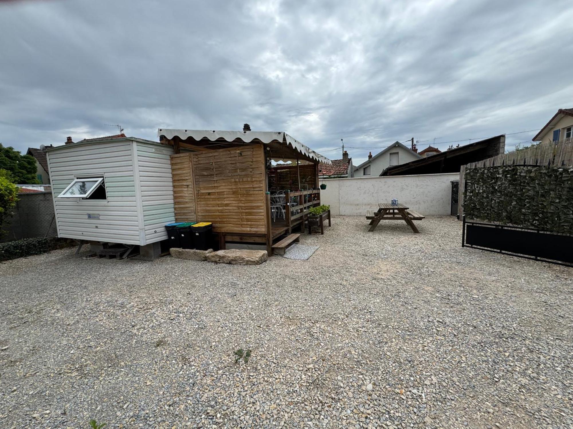 Mobilhome Situe Cote Et Cote Campagne Parque de Campismo Beaune (Cote d'Or)