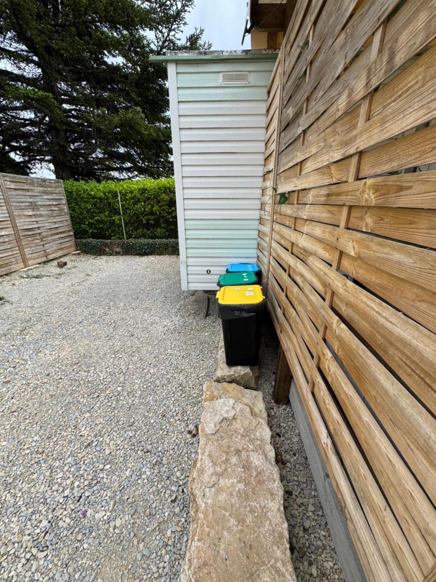 Parque de Campismo Mobilhome Situe Cote Et Cote Campagne Beaune (Cote d'Or)